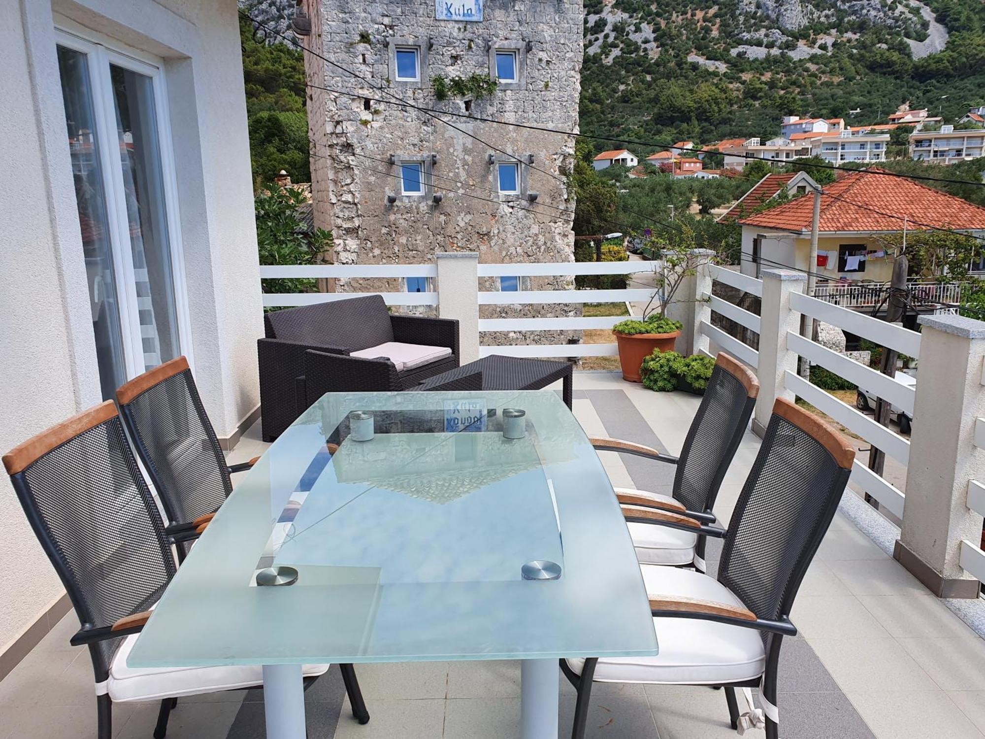 Apartmani Delija *