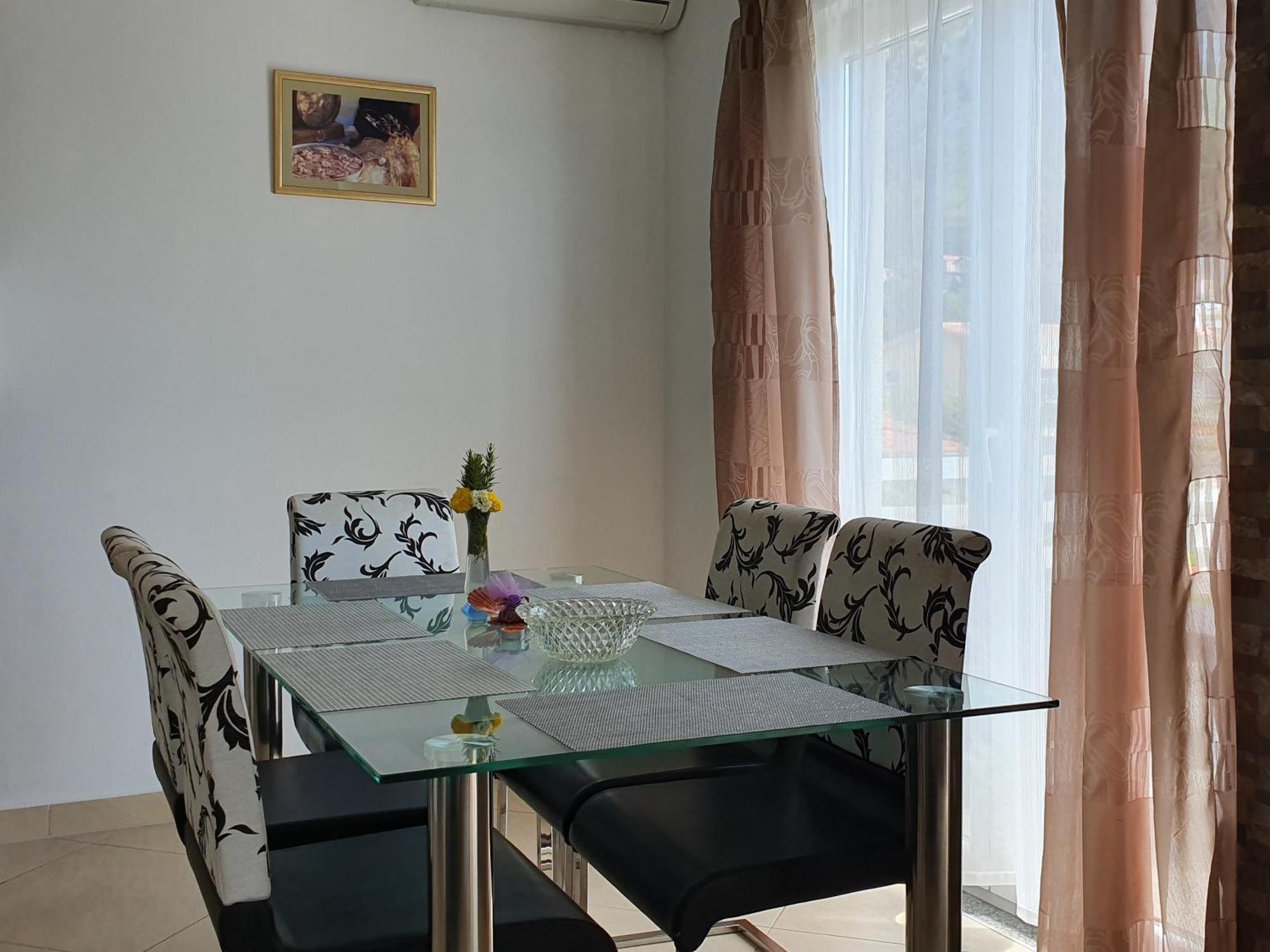 Apartmani Delija Apartment