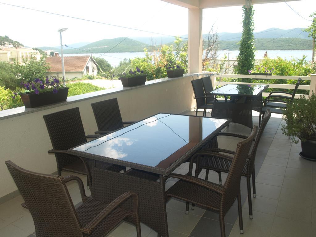 Apartment Apartmani Delija Klek